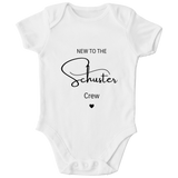 Personalisierter Baby Body New to the Crew mit Namen Baby Strampler Geschenk