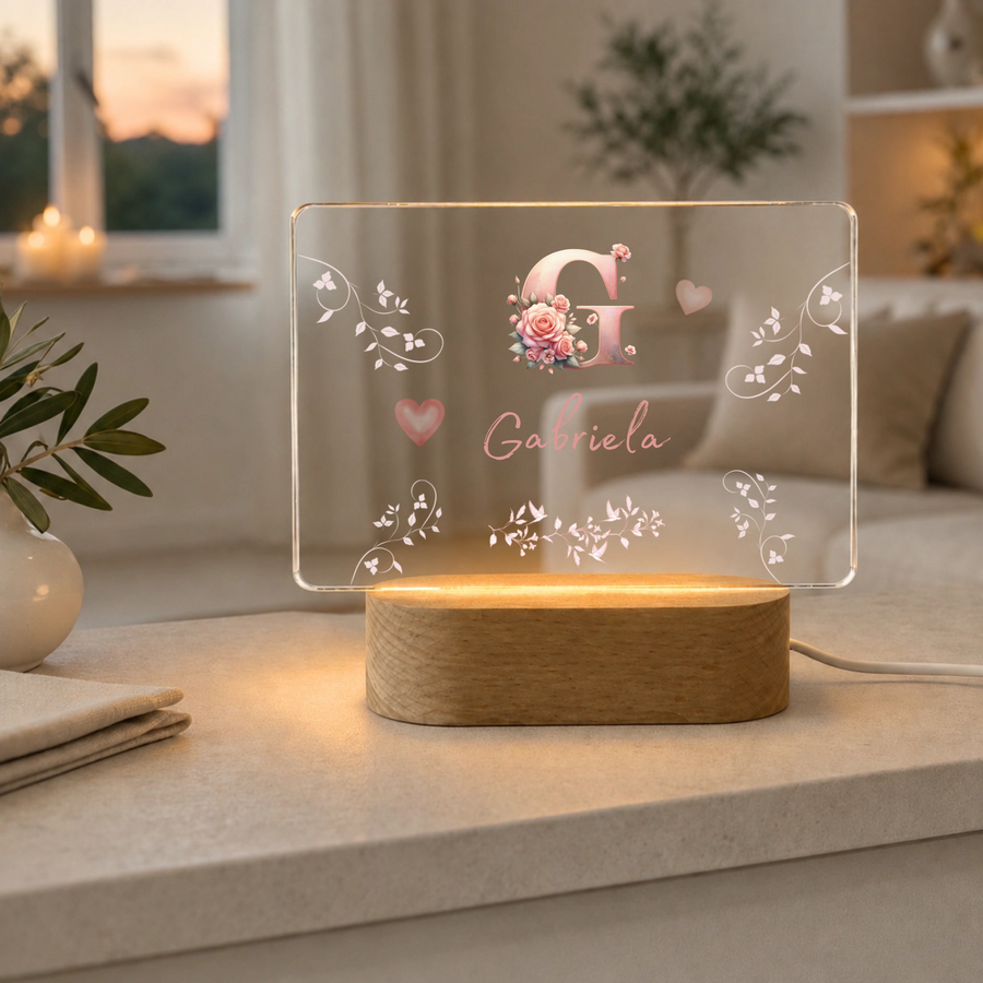 Personalisierte LED Nachtlampe mit Rosen Monogramm & Namen | Individuelle Acryl Lampe als romantisches Geschenk für Frauen, Mädchen & Schlafzimmer Deko