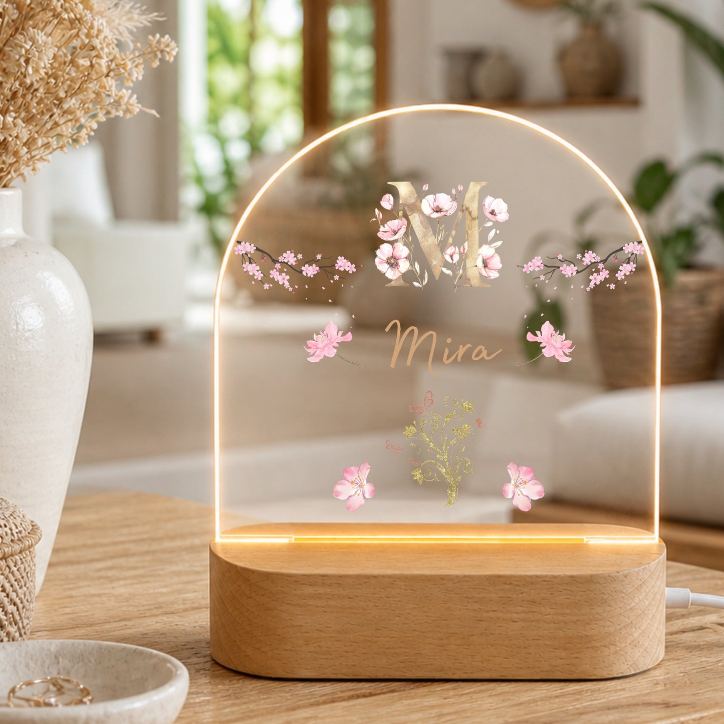 Personalisierte LED Nachtlampe mit goldenem Blumen-Monogramm & Namen | Individuelle Acryl Lampe als Geschenk für Mädchen, Frauen, Schwester & Schlafzimmer Deko