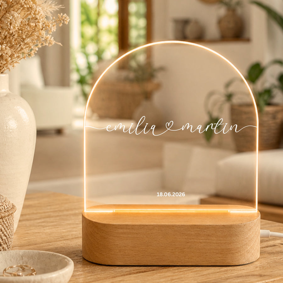 Personalisiertes Herz Nachtlicht mit Namen & Datum – Romantische LED Acryl Lampe für Paare & Hochzeitsgeschenk