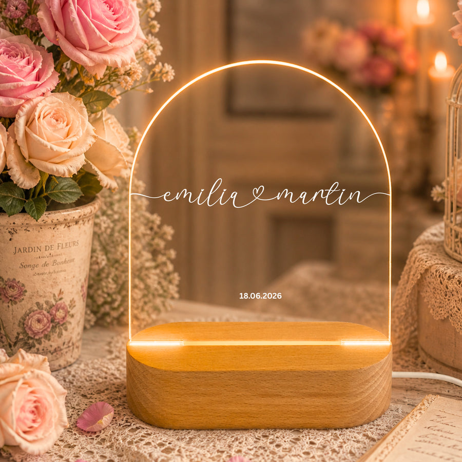 Personalisiertes Herz Nachtlicht mit Namen & Datum – Romantische LED Acryl Lampe für Paare & Hochzeitsgeschenk