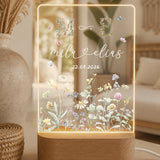 Personalisiertes Hochzeit Nachtlicht mit Wildblumen Monogramm – LED Acryl Lampe für Paare